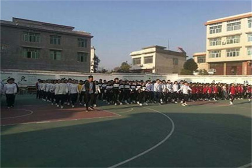 学校签名活动策划书